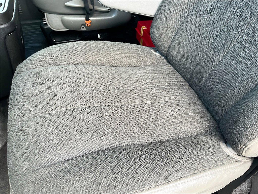 Used 2024 Chevrolet Express 2500 w/ Driver Convenience Package image 18