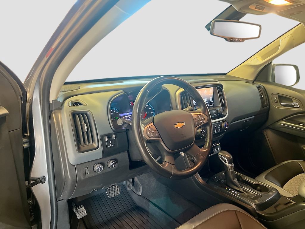Used 2022 Chevrolet Colorado Z71 image 9