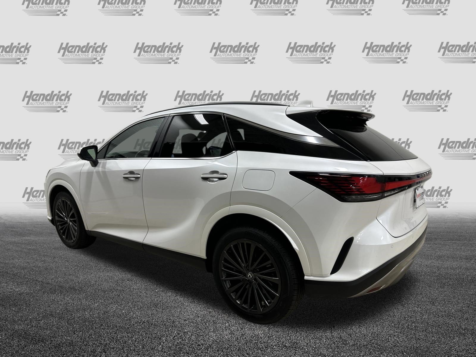 Certified 2024 Lexus RX 350 AWD w/ Premium Package w/ Convenience Package image 8