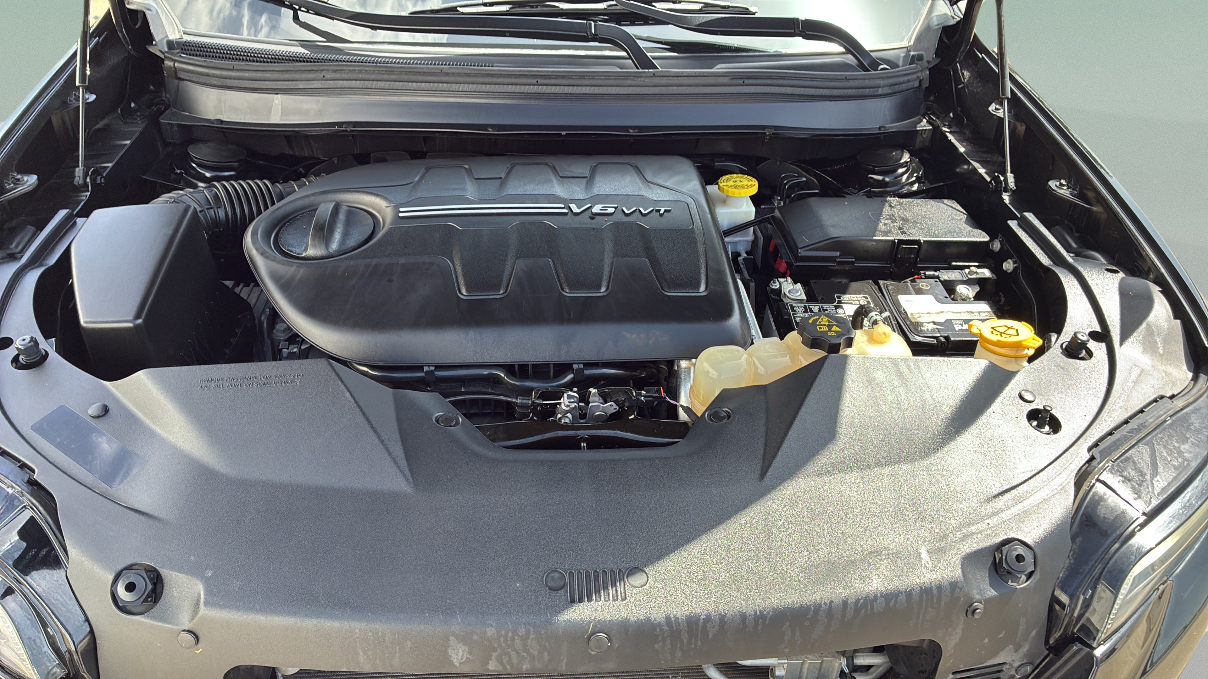Used 2021 Jeep Cherokee Latitude Lux 80th Anniv w/ Quick Order Package 26U 80TH FWD image 27