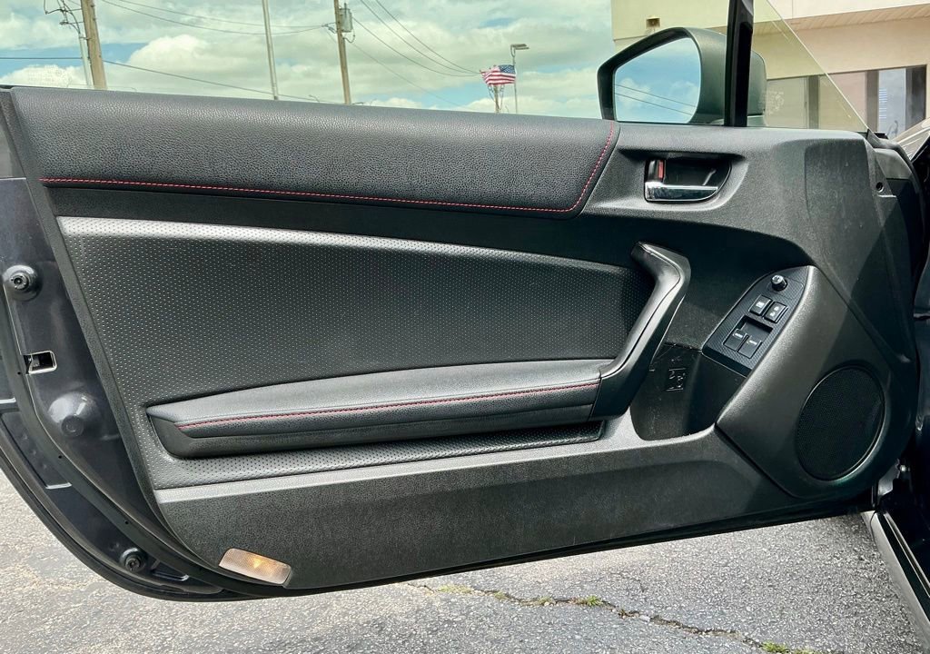 Used 2013 Subaru BRZ Limited RWD image 38