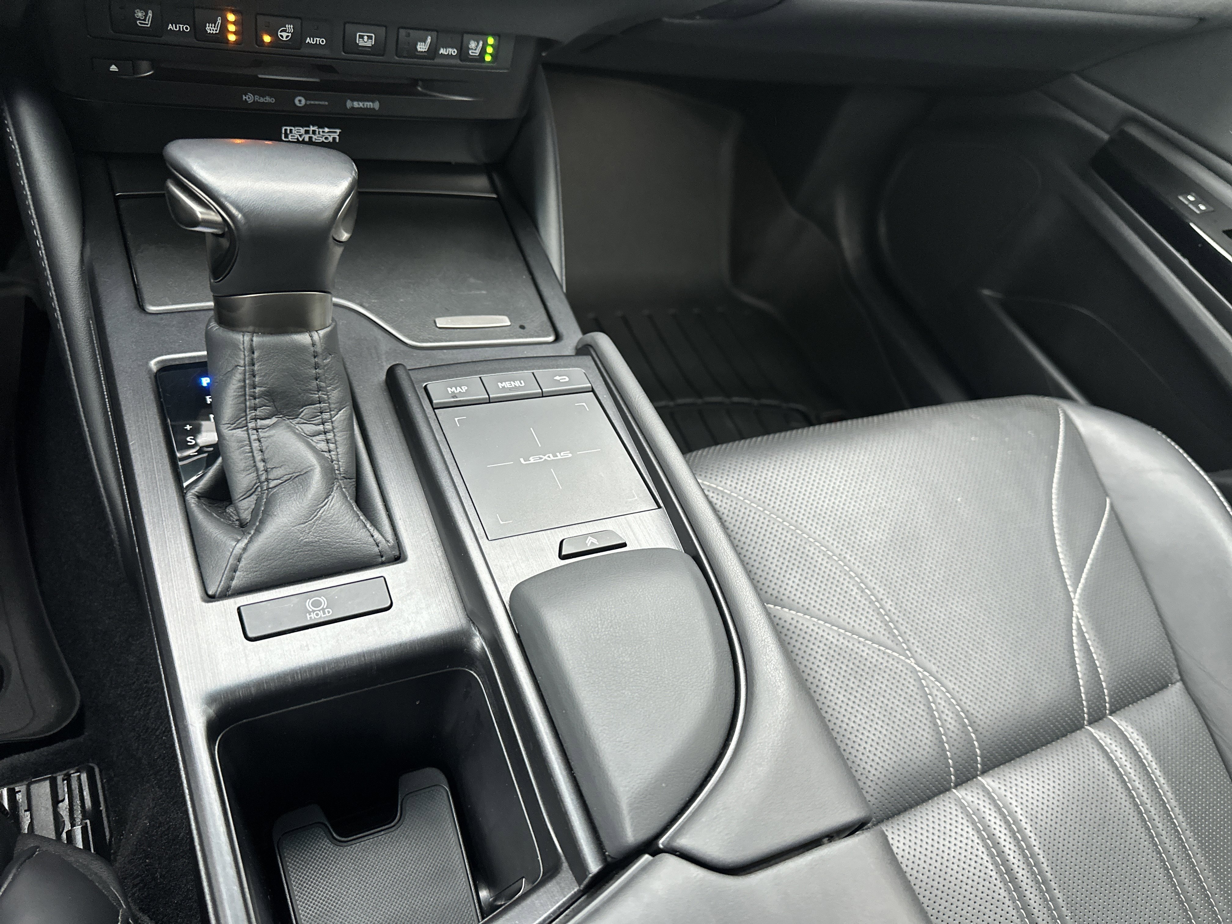 Used 2022 Lexus ES 350 Ultra Luxury image 19