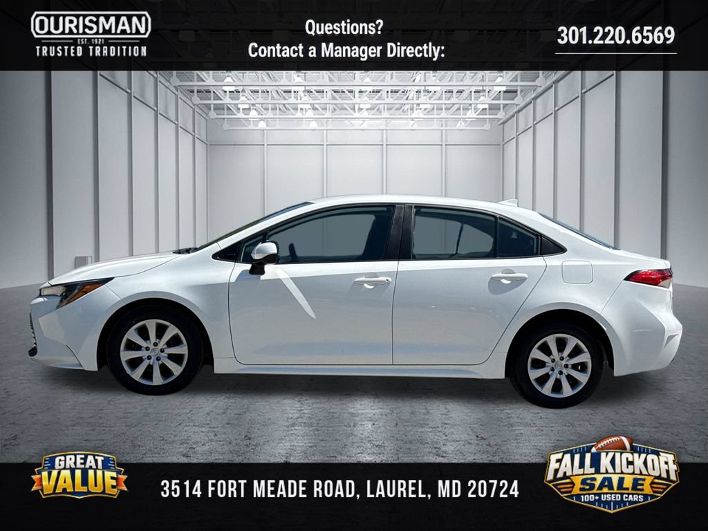 Used 2024 Toyota Corolla LE FWD image 3
