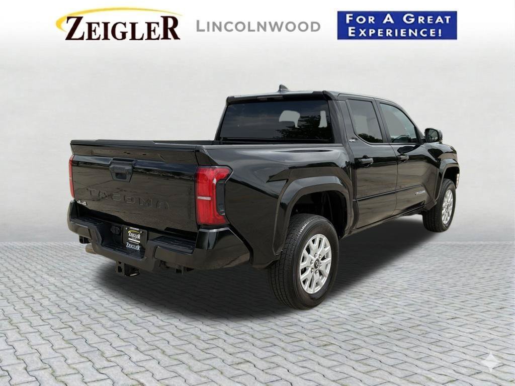 Used 2024 Toyota Tacoma SR5 AWD/4WD image 7