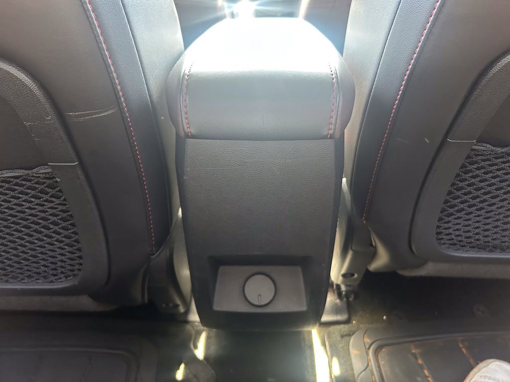 Used 2015 Chevrolet Equinox LTZ image 32