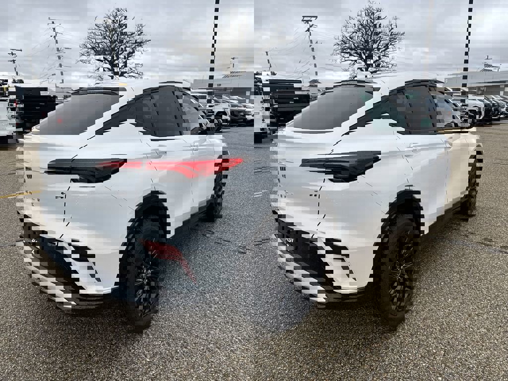 Certified 2024 Buick Envista Sport Touring w/ Convenience I Package FWD image 4