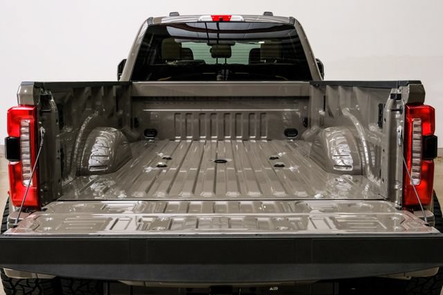 Used 2026 Ford F450 Lariat AWD/4WD image 33