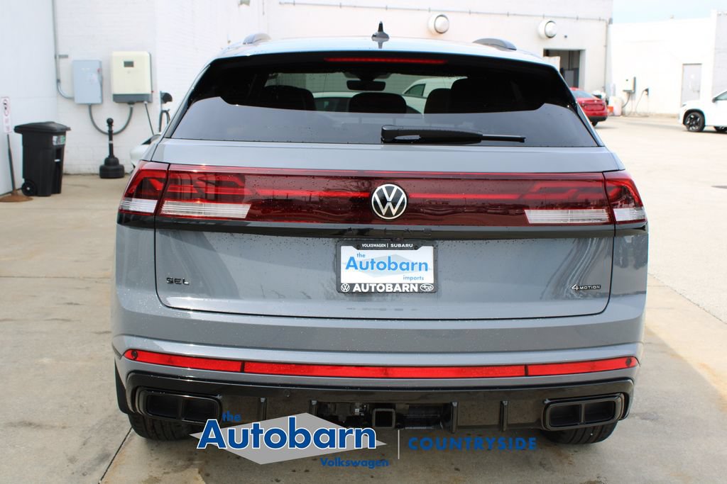 New 2026 Volkswagen Atlas Cross Sport SEL R-Line AWD/4WD image 5