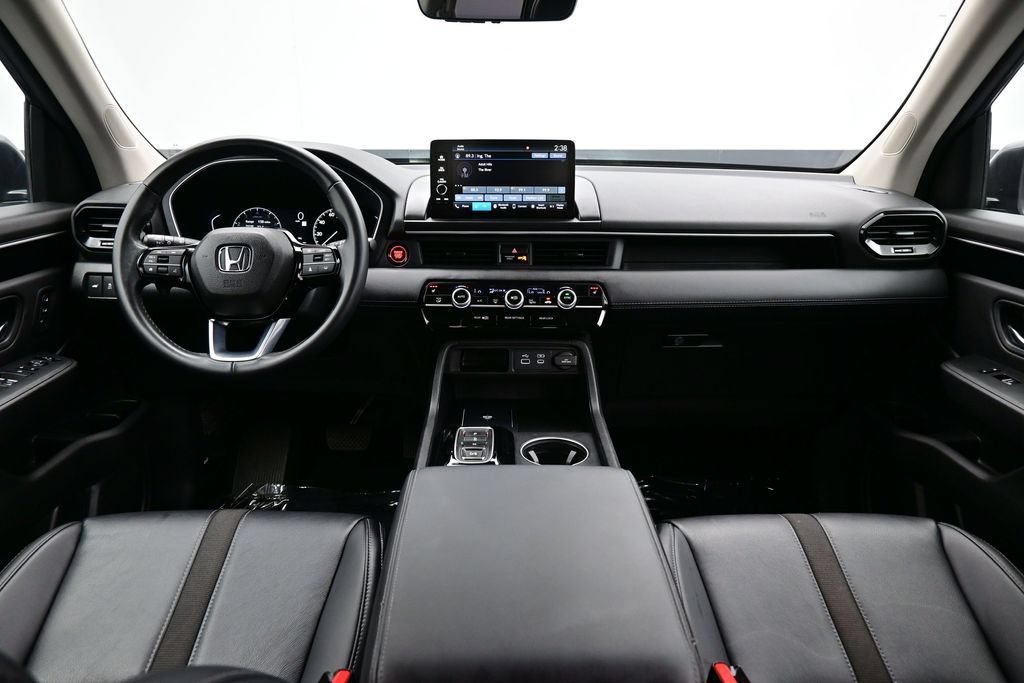 Used 2025 Honda Pilot EX-L image 44
