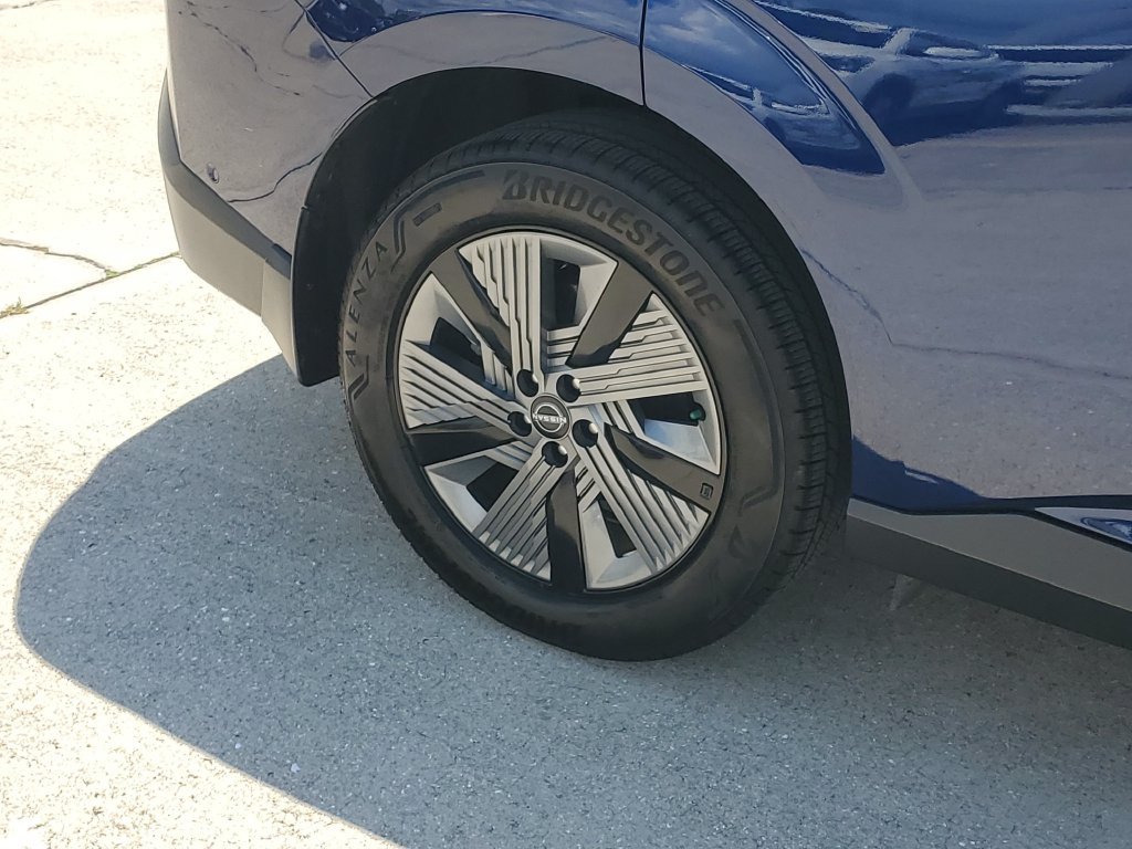 Certified 2025 Nissan Murano SL w/ Cargo Package AWD/4WD image 12