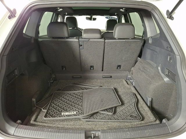 Used 2021 Volkswagen Tiguan SE R-Line image 29