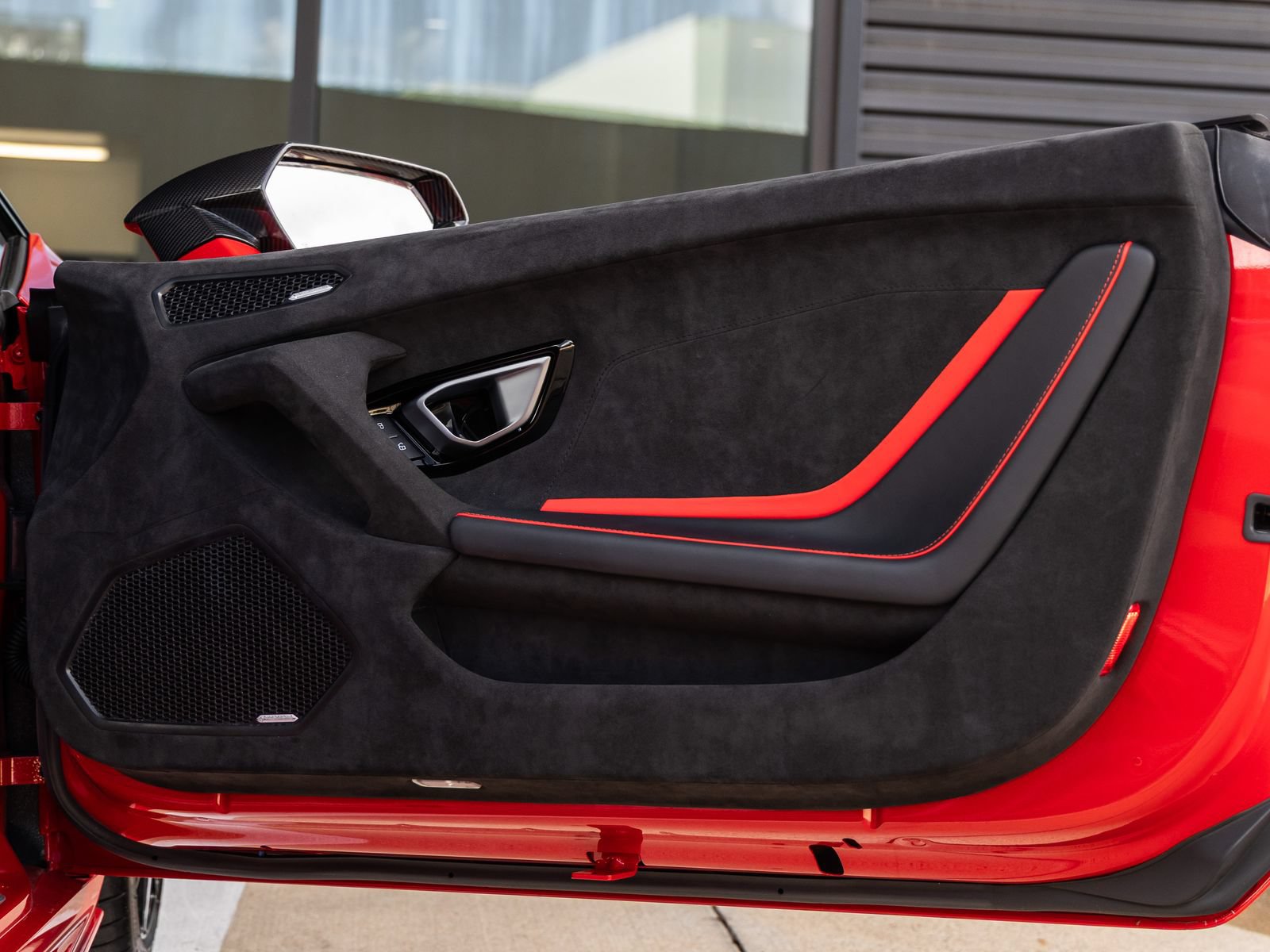 Used 2024 Lamborghini Huracan Tecnica RWD image 39
