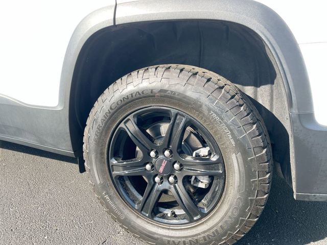 Used 2023 GMC Acadia AT4 AWD/4WD image 8