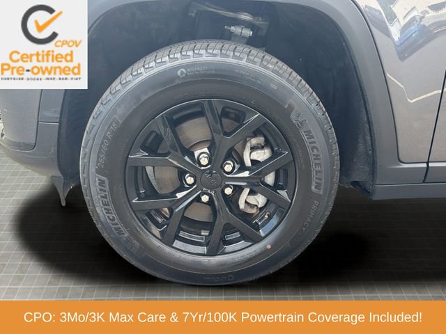 Certified 2024 Jeep Grand Cherokee L Laredo AWD/4WD image 27