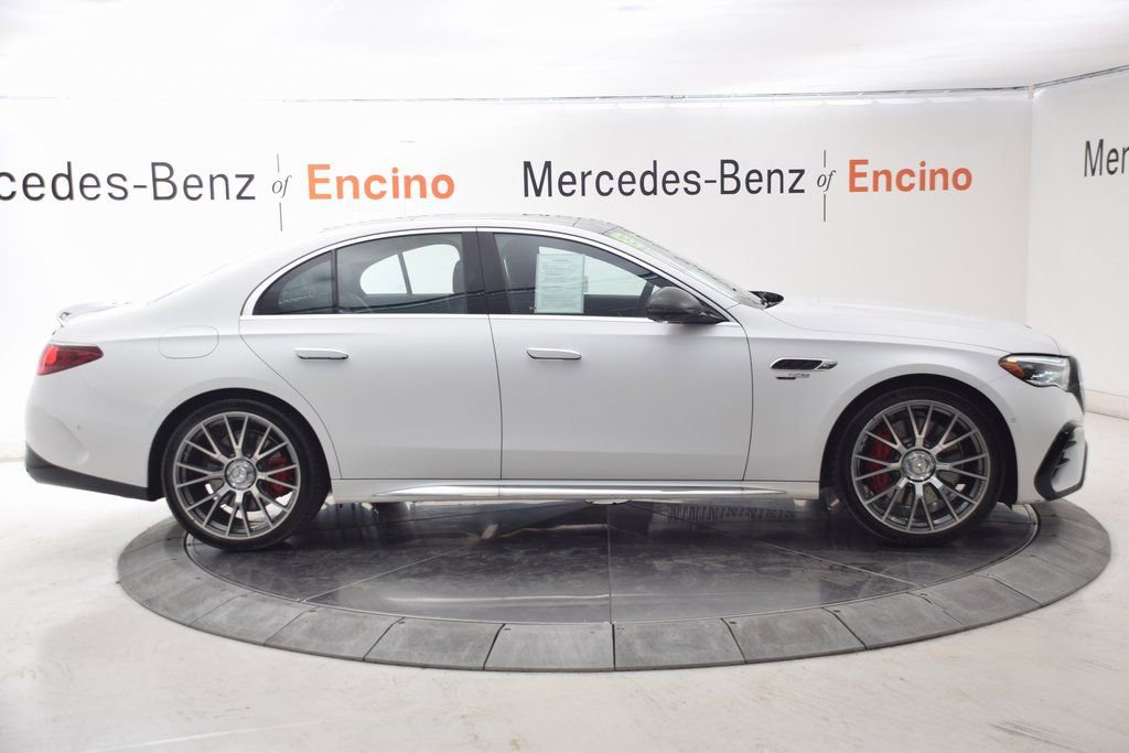 Used 2025 Mercedes-Benz E 53 AMG e 4MATIC Sedan image 7
