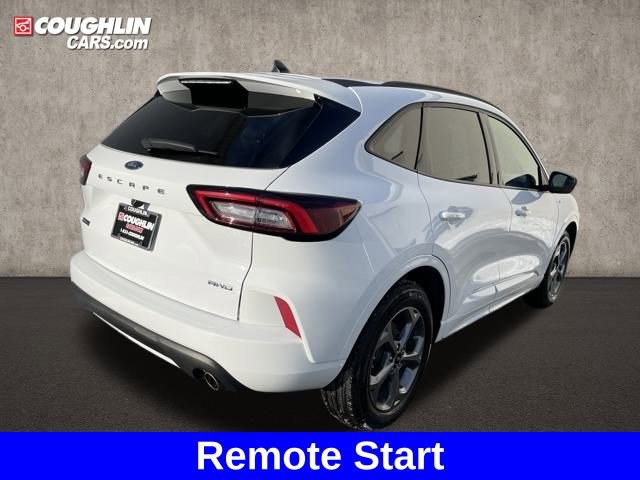Used 2023 Ford Escape ST-Line image 7