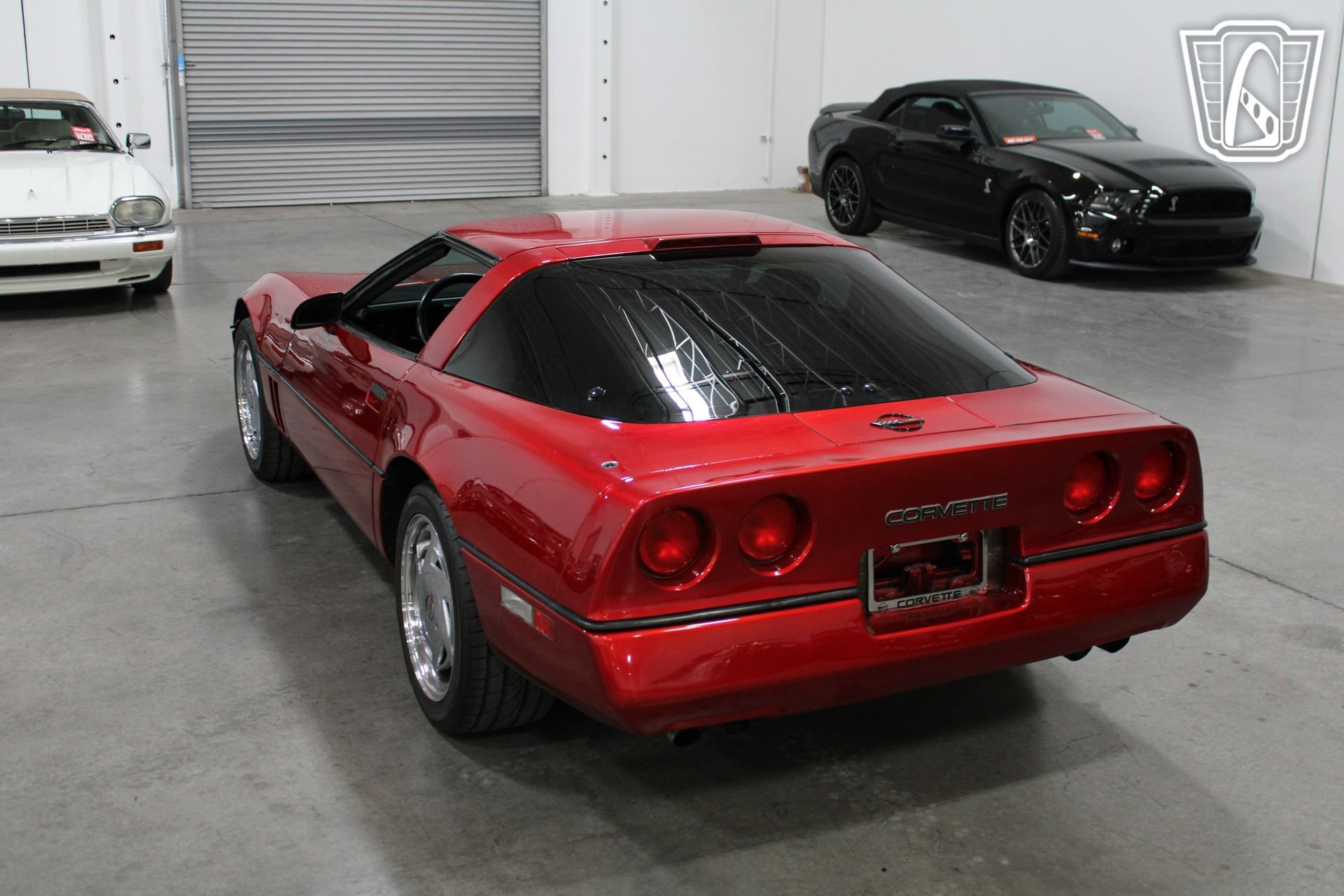 Used 1989 Chevrolet Corvette Coupe RWD image 8