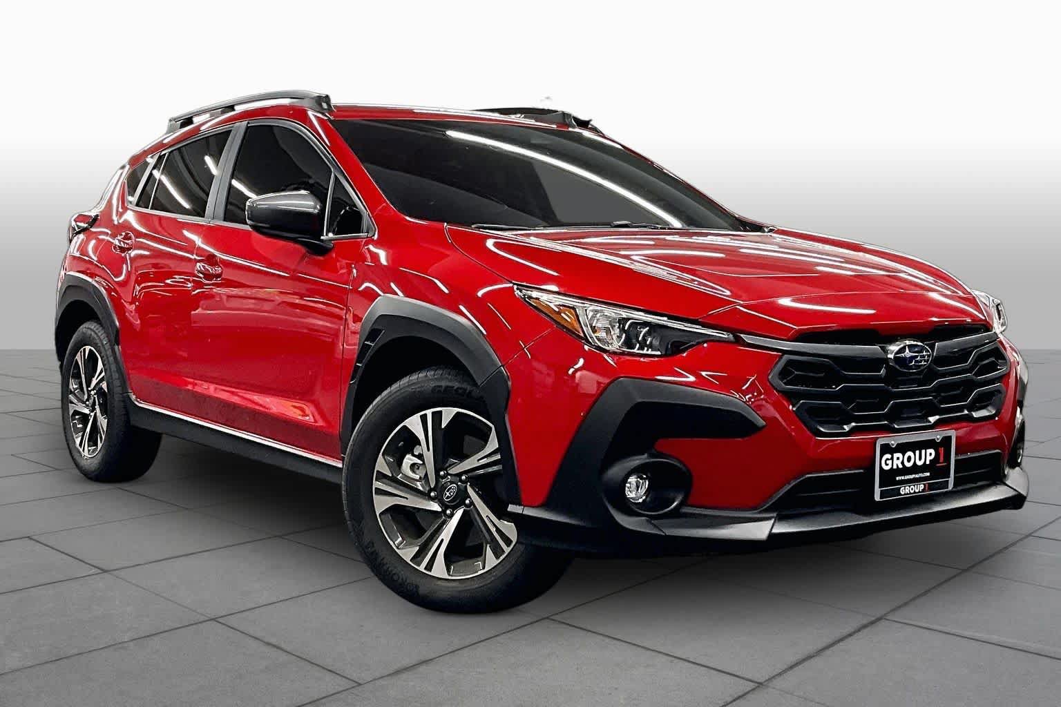 Used 2025 Subaru Crosstrek 2.5i Premium AWD/4WD image 2