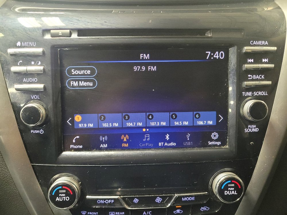 Used 2023 Nissan Murano SV image 25