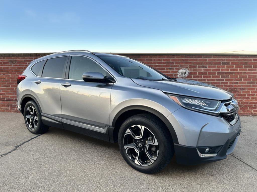 Used 2018 Honda CR-V Touring image 1