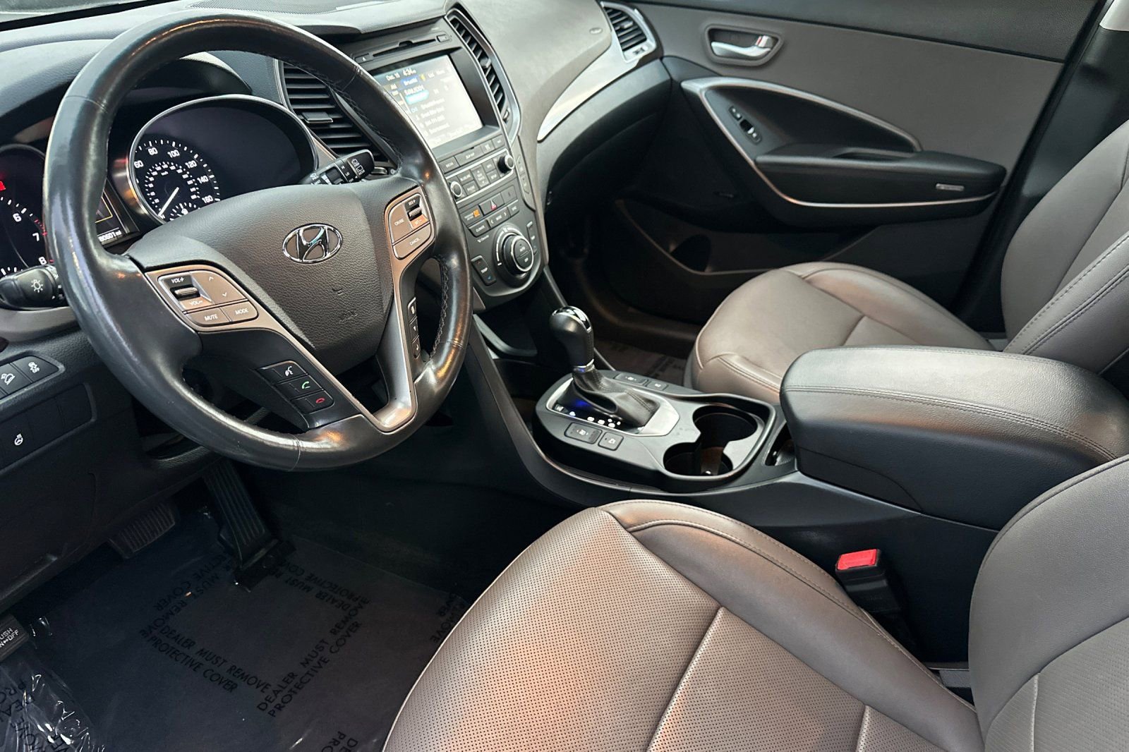 Used 2017 Hyundai Santa Fe Sport image 11