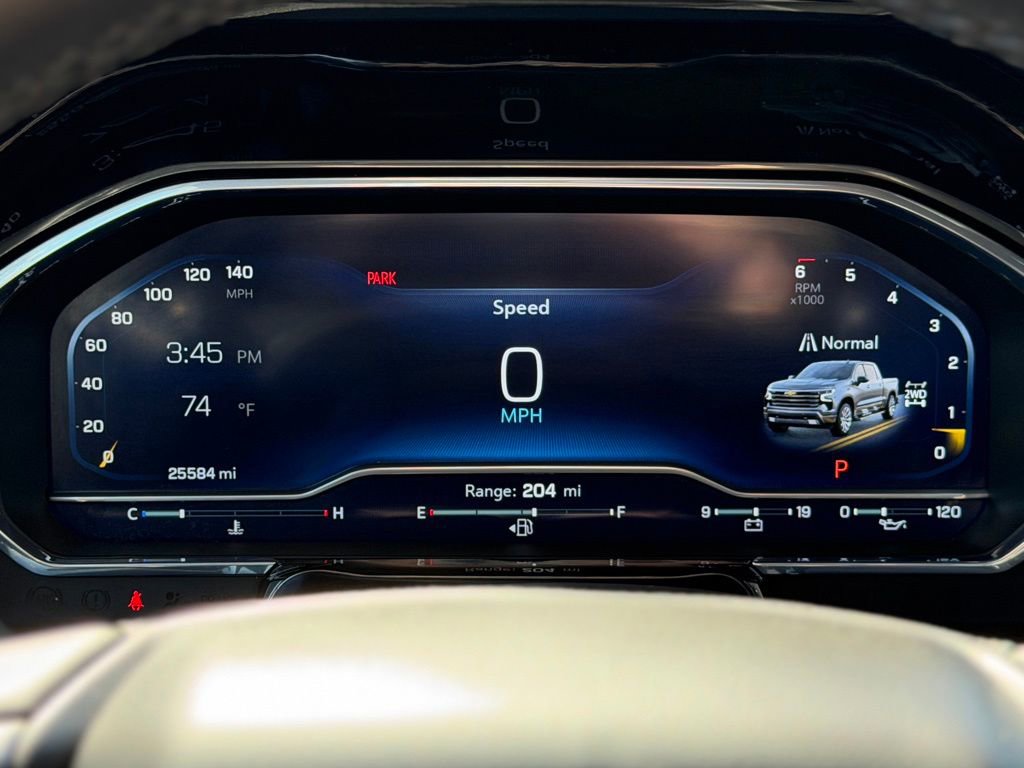 Used 2023 Chevrolet Silverado 1500 High Country w/ Technology Package image 13