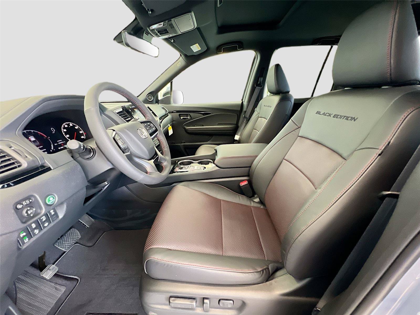 New 2026 Honda Ridgeline Black Edition image 5