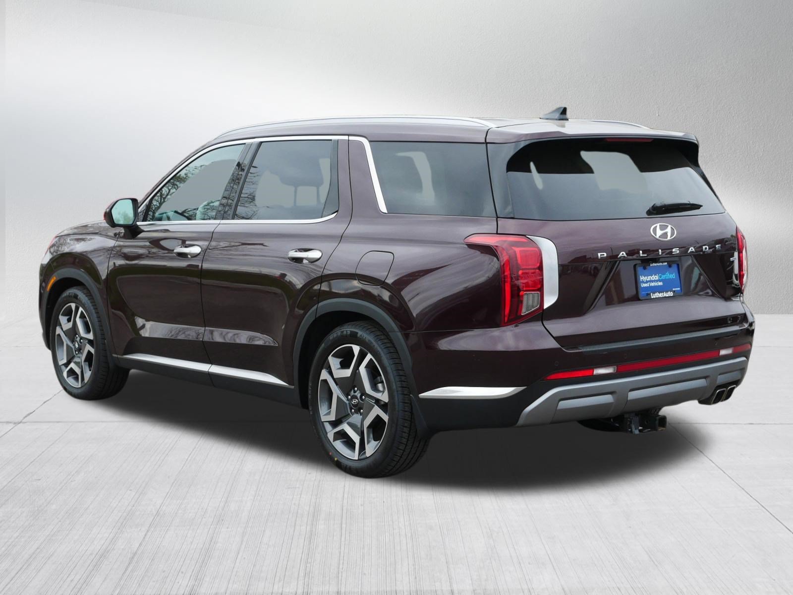 Certified 2023 Hyundai Palisade Limited AWD/4WD image 5