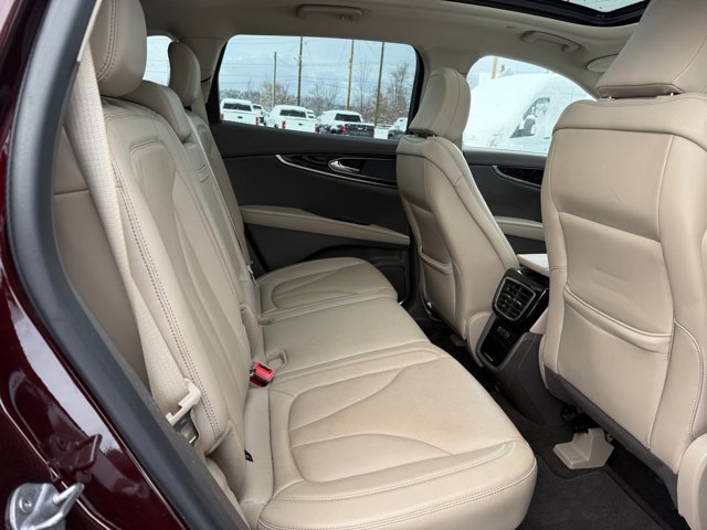 Certified 2023 Lincoln Nautilus Reserve image 15