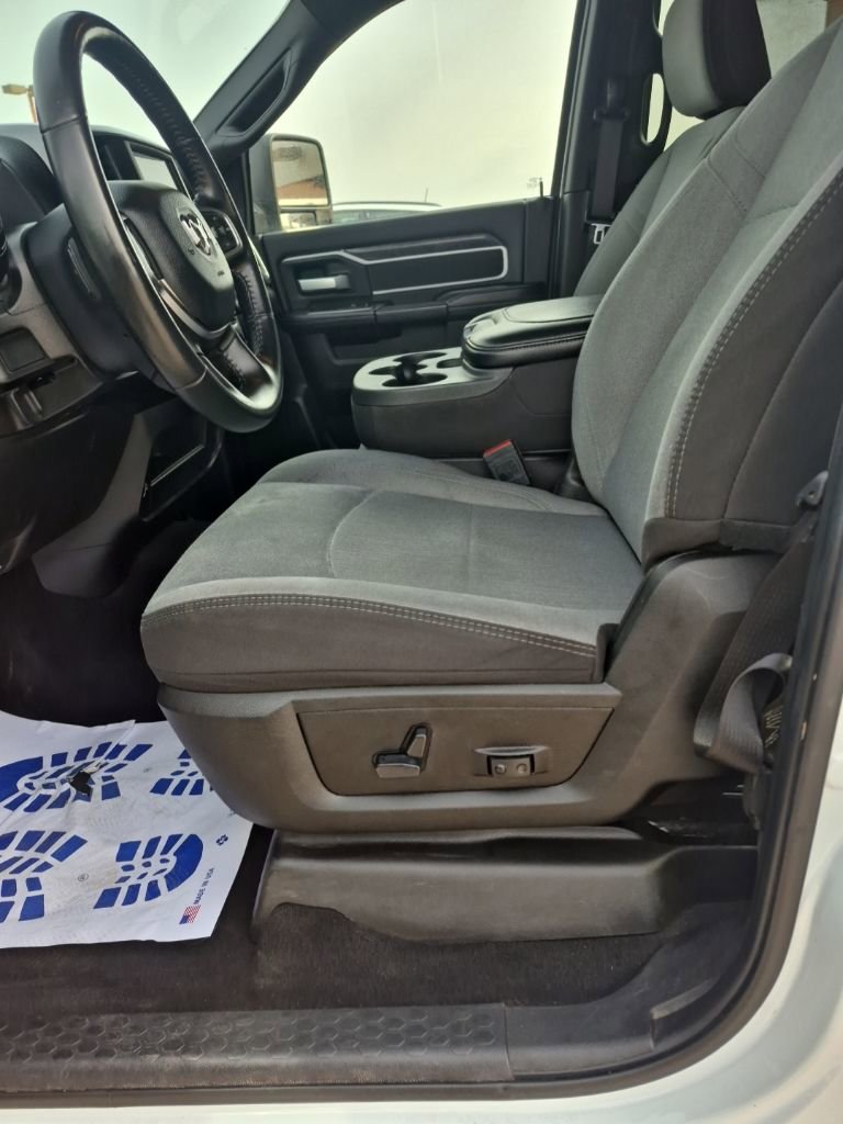 Used 2024 RAM 2500 Big Horn image 22