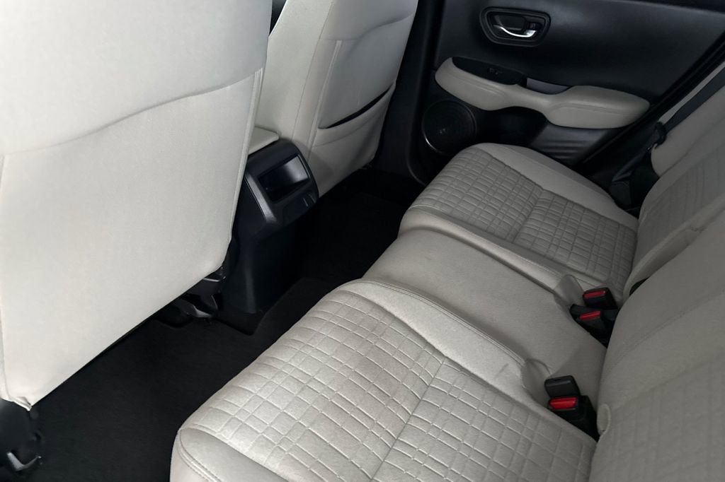 Certified 2023 Honda HR-V LX image 8