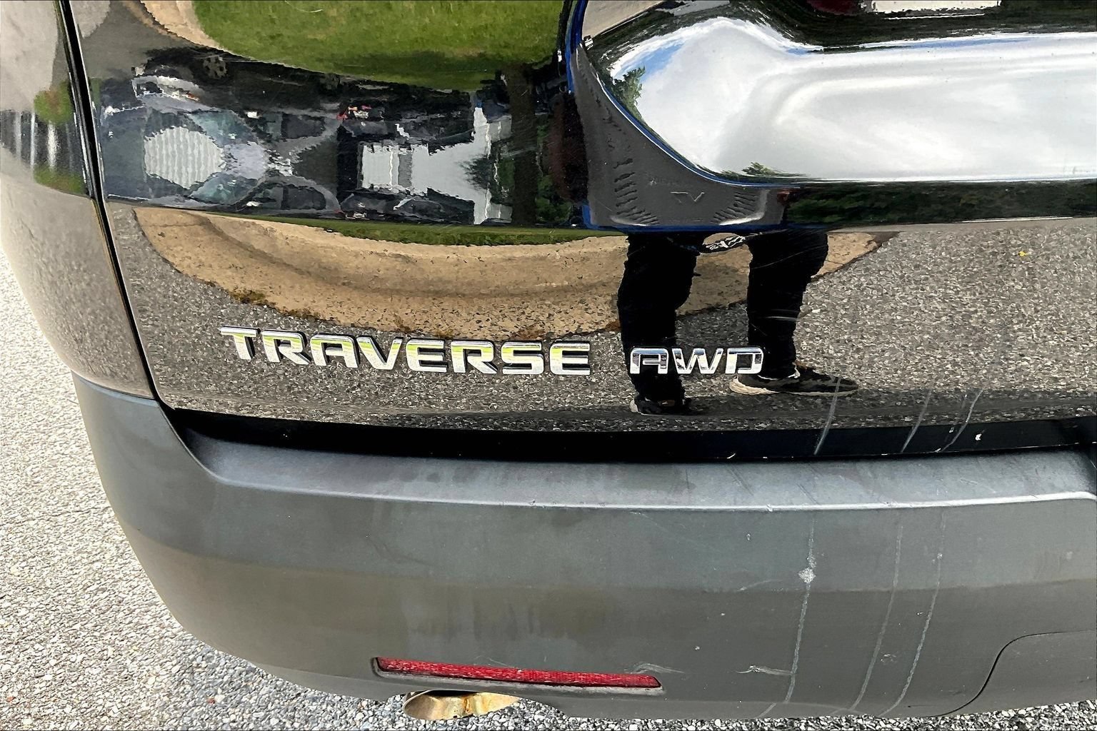 Used 2021 Chevrolet Traverse LS AWD/4WD image 24