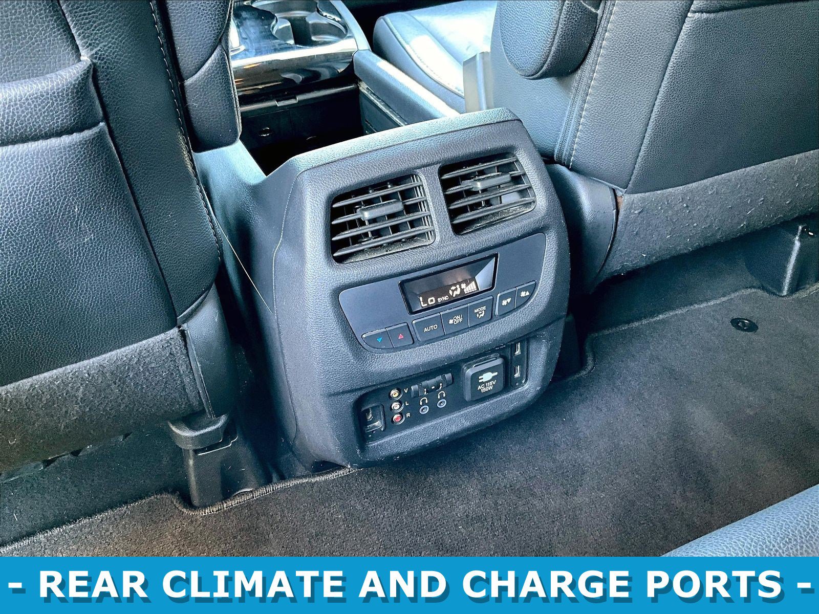 Used 2018 Honda Pilot Touring image 10
