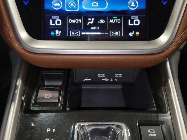 Used 2020 Subaru Outback Touring XT AWD/4WD image 34