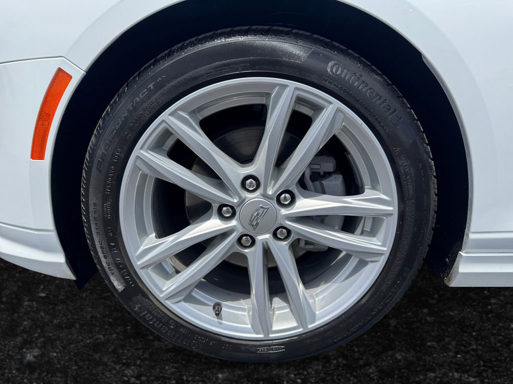 Certified 2024 Cadillac CT4 Luxury w/ Sun And Sound Package RWD image 9