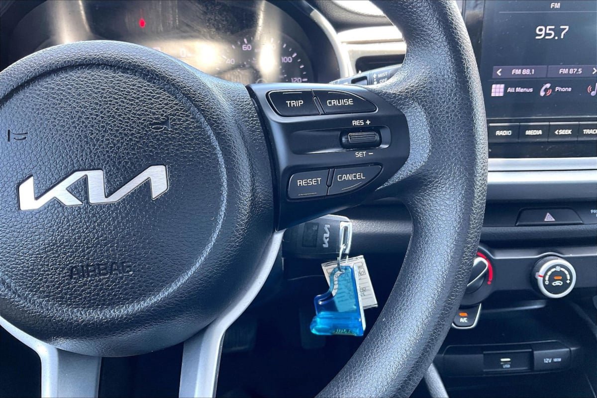 Used 2022 Kia Rio S FWD image 19