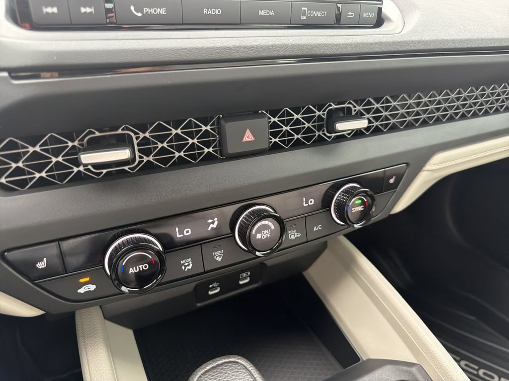 Used 2024 Honda Accord EX image 25