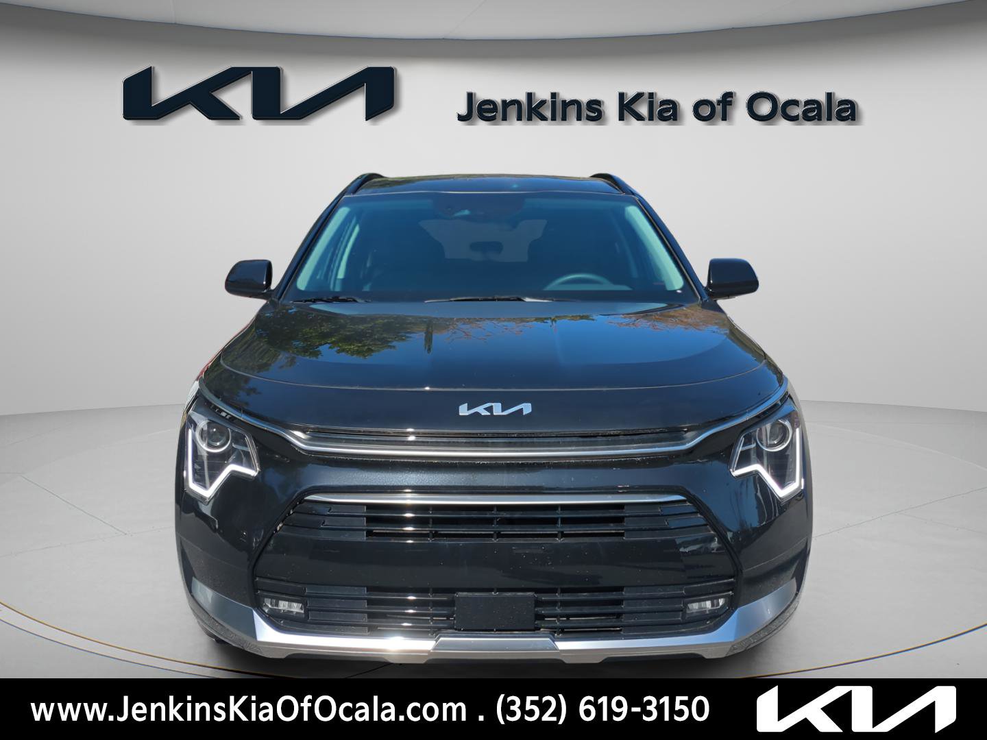 New 2025 Kia Niro EX Touring image 8