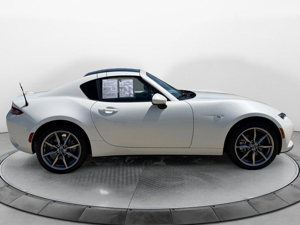 Used 2022 MAZDA MX-5 Miata RF Grand Touring RWD image 8