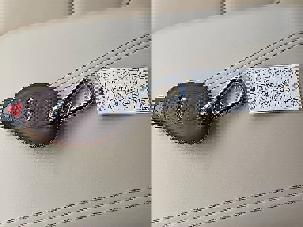 Used 2017 INFINITI QX30 Premium w/ Navigation Package image 38