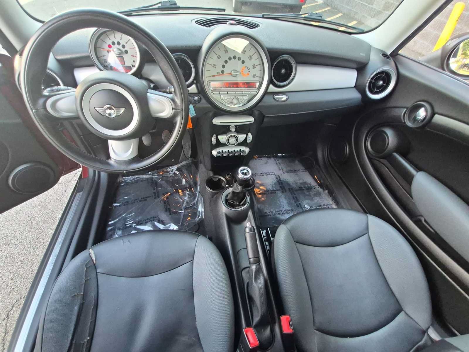 Used 2009 MINI Cooper Hardtop FWD image 15