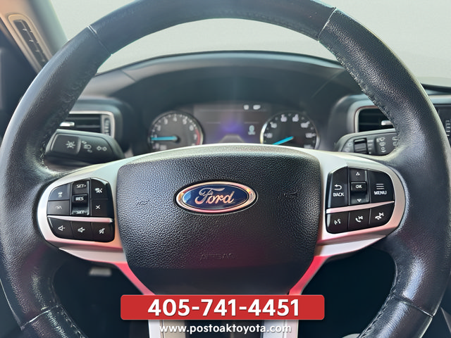 Used 2021 Ford Explorer Limited w/ Equipment Group 301A AWD/4WD image 32