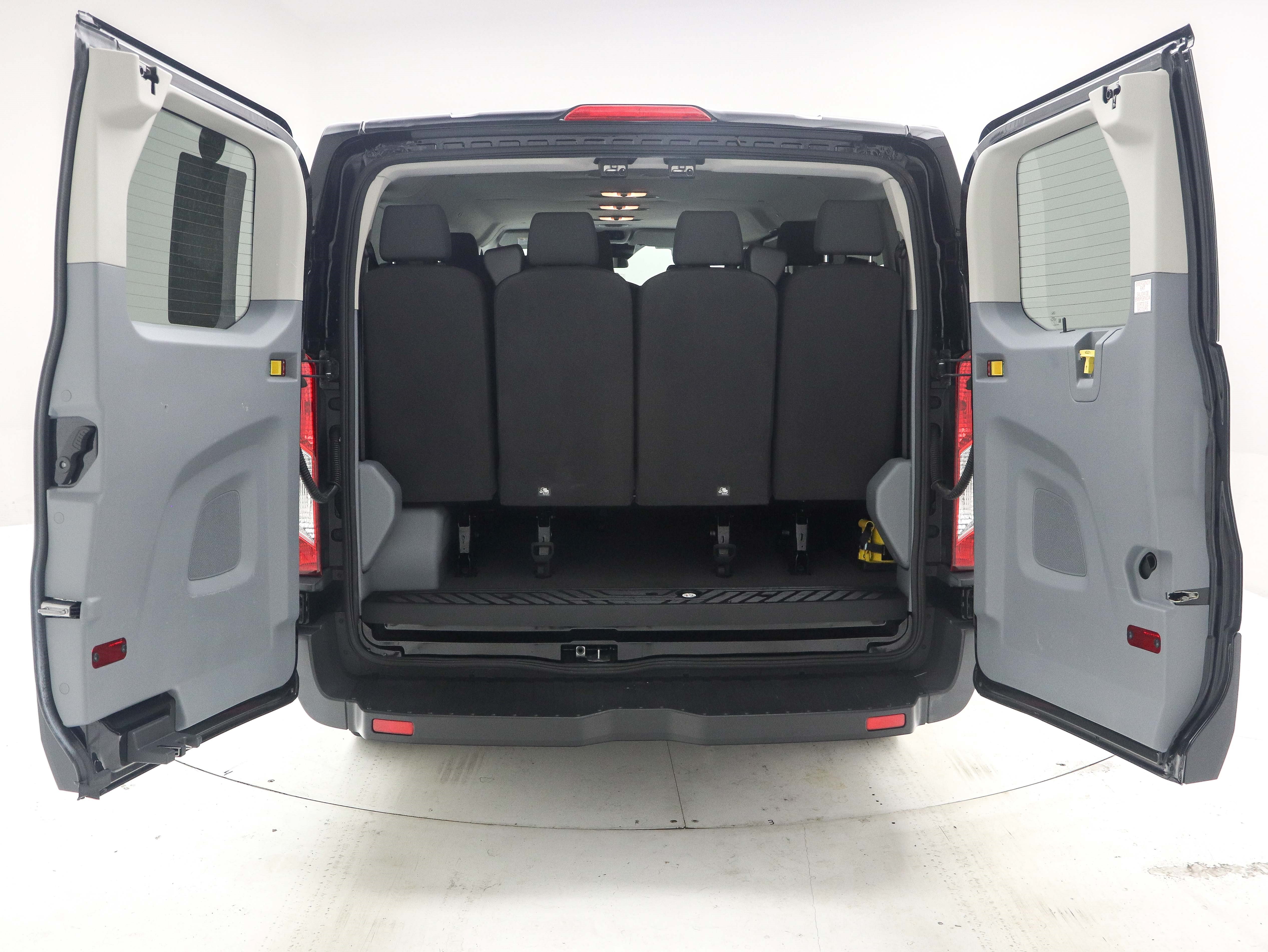 Used 2018 Ford Transit 350 XL RWD image 10