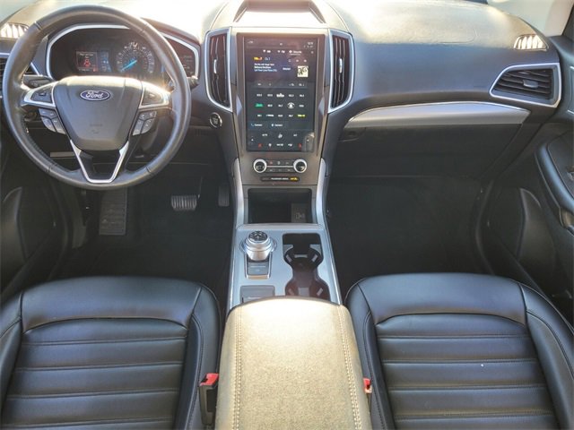Used 2021 Ford Edge SEL image 11