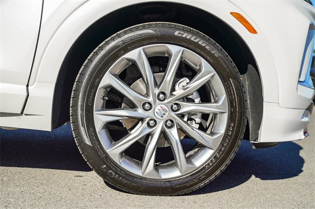 Used 2024 Buick Encore GX Avenir w/ Avenir Technology Package image 10