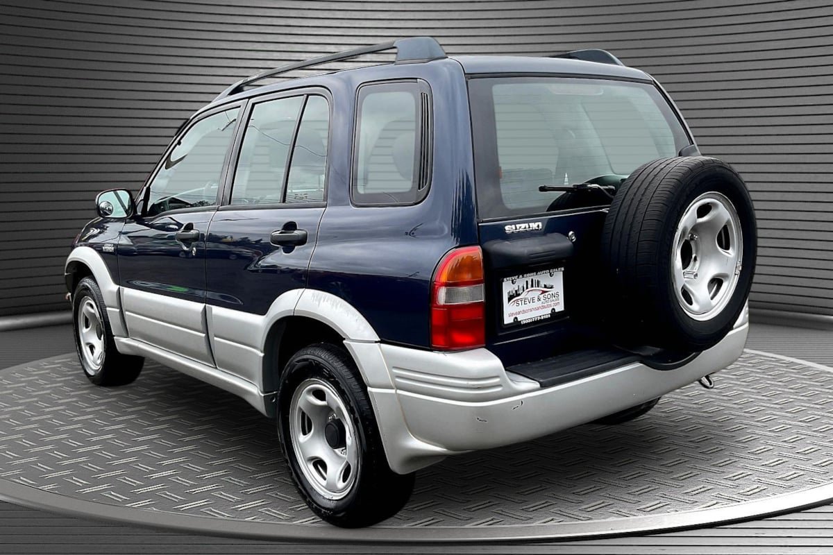 Used 2000 Suzuki Grand Vitara JLX AWD/4WD image 4