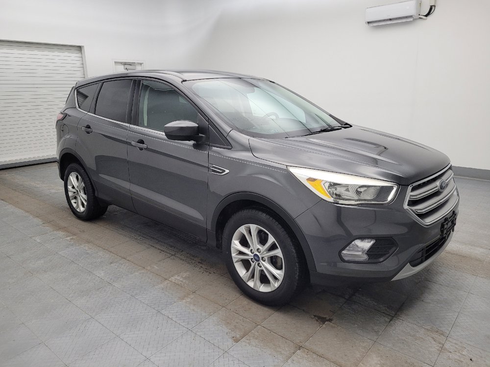 Used 2017 Ford Escape SE image 11