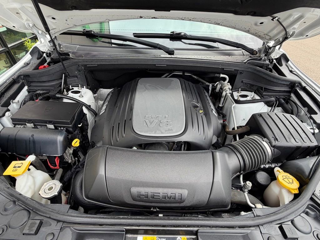 Used 2021 Dodge Durango R/T w/ SRT Interior Appearance Group AWD/4WD image 7