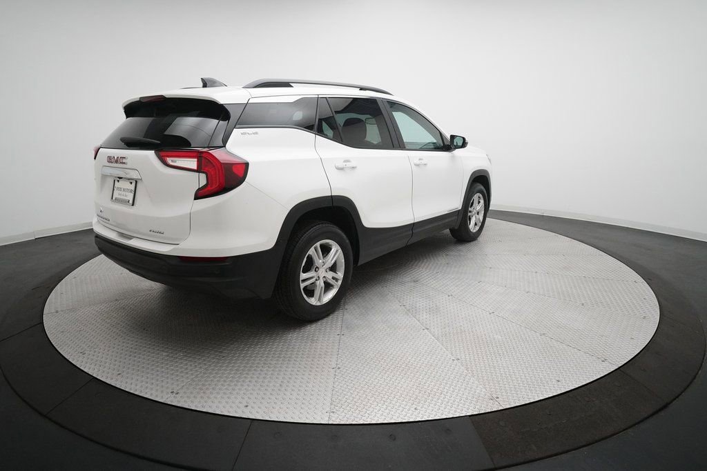 Used 2023 GMC Terrain SLE w/ Driver Convenience Package image 36