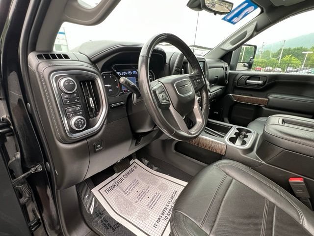 Used 2021 GMC Sierra 3500 Denali w/ Denali Ultimate Package AWD/4WD image 17